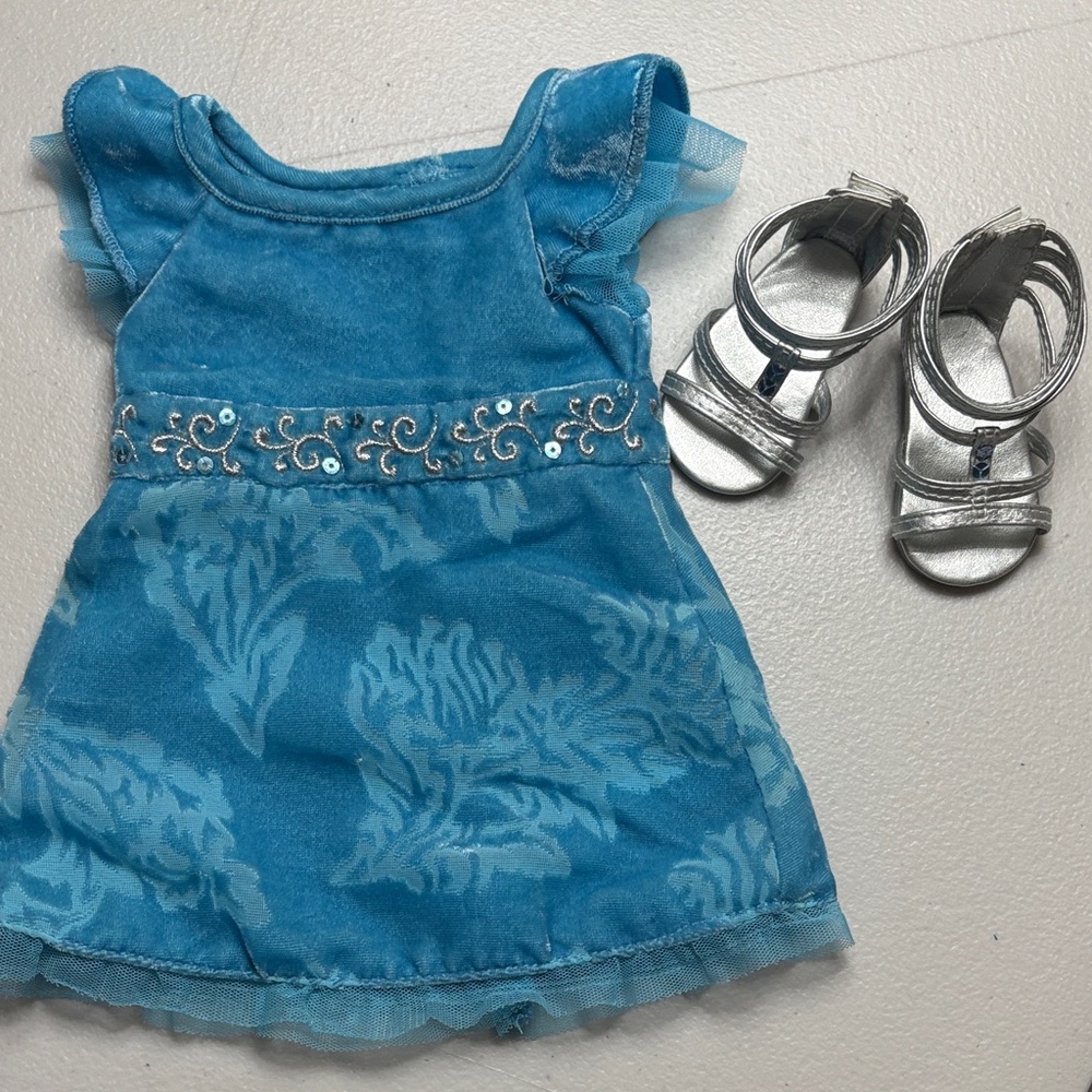 American girl Kanani party outfit. No headband